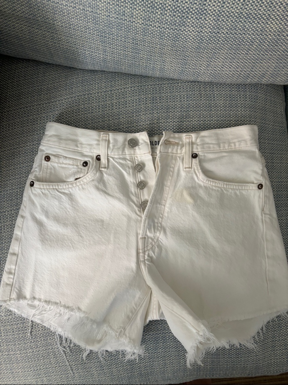 Agolde Parker Long Shorts in White - 25 - Picture 7 of 8